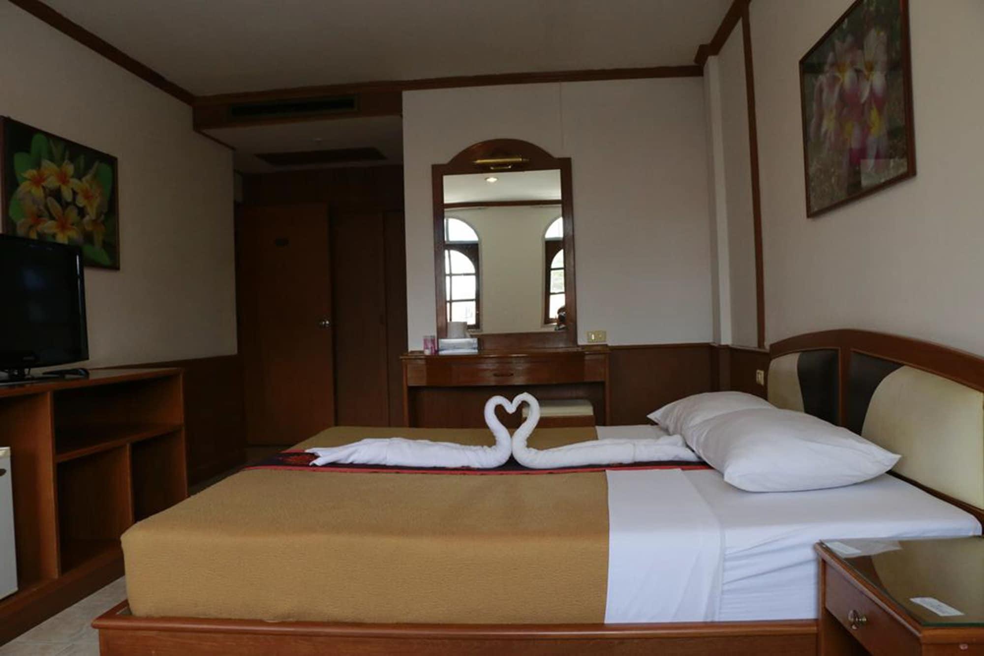 Welcome Guest House Patong Ngoại thất bức ảnh